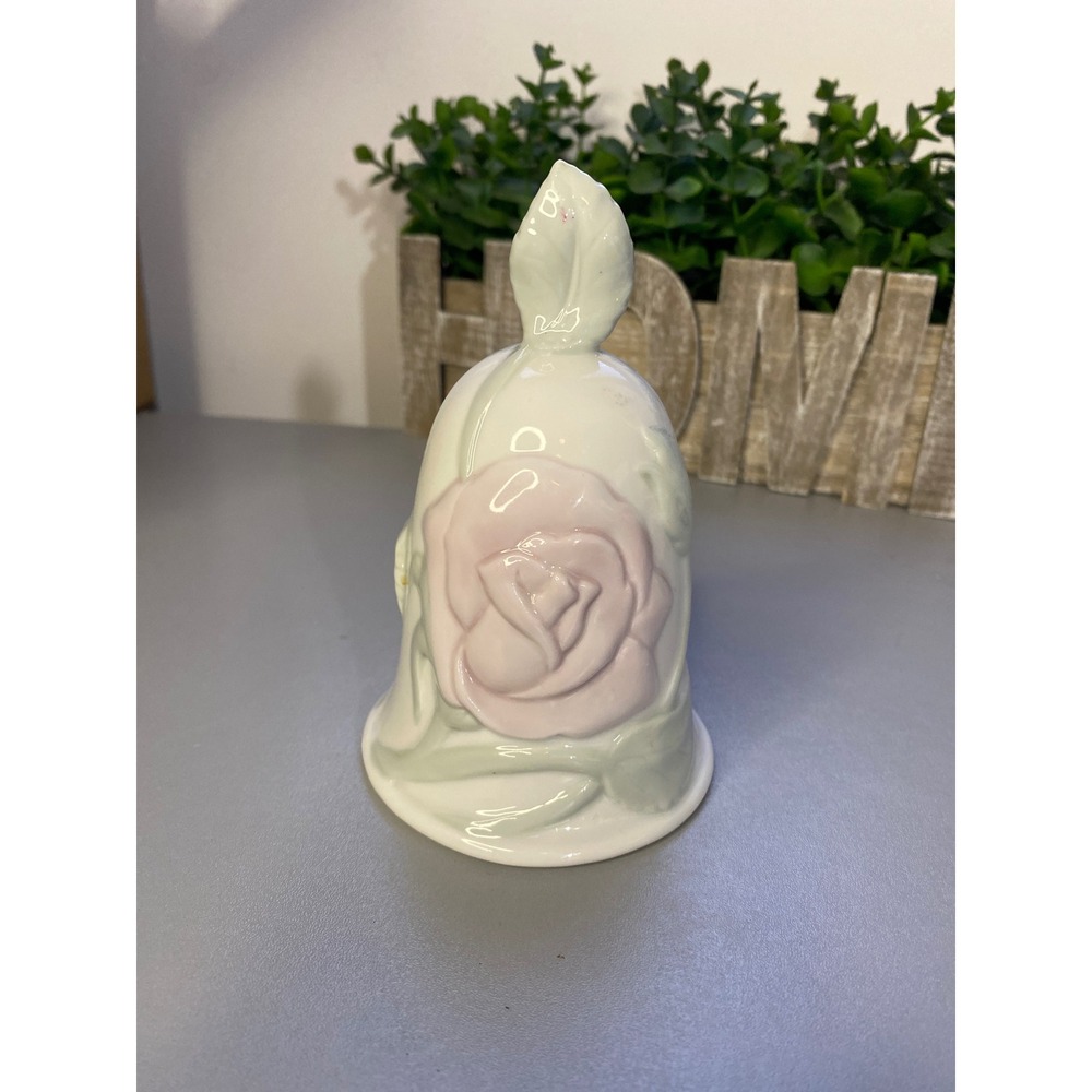 White Ceramic‎ Bell Pink Rose Green Leaf Clapper Accent Home Decor Gift